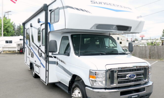 2025 Forest River SUNSEEKER 2350LE Class-C, Cab-Bunk, Sleeps-6-Image