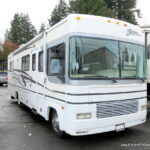 2002 Fleetwood STORM 30H Class-A, Workhorse, 5.5K Generator!-Thumbnail