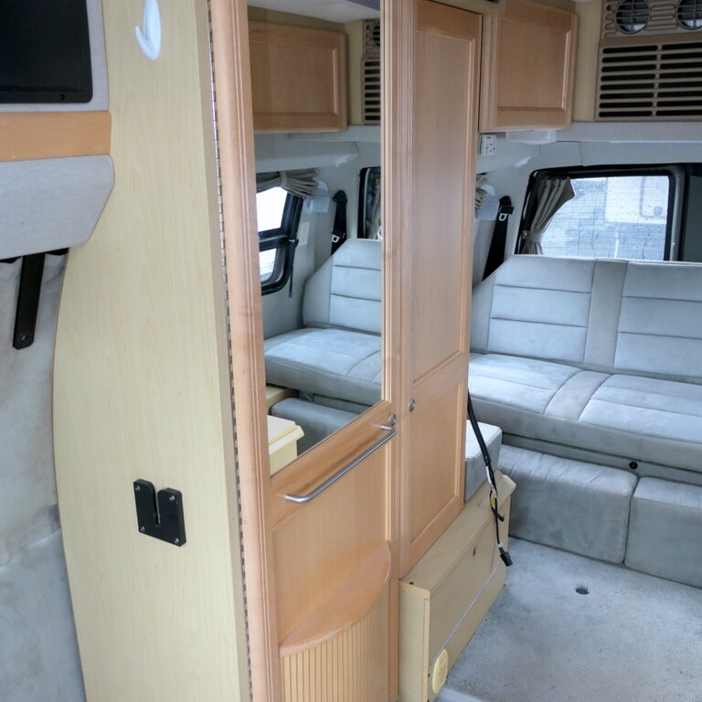 2008 Roadtrek 190 Versatile Class-B, Chevrolet, Bathroom and Shower-Image