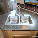 2012 Holiday Rambler TRAVELER 26BHS Travel Trailer, Slide-Out, Bunks-Thumbnail
