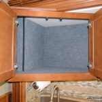 2015 DISCOVERY 37R Bus by Fleetwood, Cummins 380HP, 4-Slide-Outs, Fully Deleted-Thumbnail