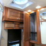 2015 DISCOVERY 37R Bus by Fleetwood, Cummins 380HP, 4-Slide-Outs, Fully Deleted-Thumbnail
