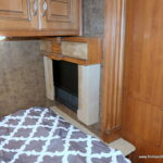 2015 DISCOVERY 37R Bus by Fleetwood, Cummins 380HP, 4-Slide-Outs, Fully Deleted-Thumbnail