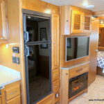 2015 Allegro OPEN ROAD 31SA Class-A by Tiffin, Full-Paint, 2-Slide-Outs-Thumbnail