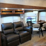 2016 Jayco EAGLE 28.5RSTS 5th Wheel, 3-Slides, Climate Shield Protection-Thumbnail