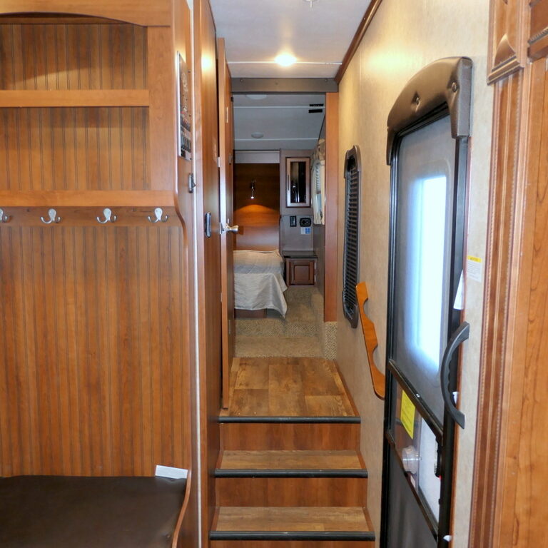 2016 Jayco EAGLE 28.5RSTS 5th Wheel, 3-Slides, Climate Shield Protection-Image