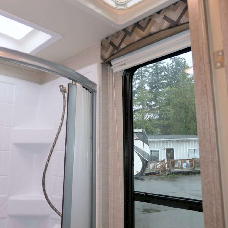 2020 Jayco REDHAWK SE 22A Class-C, Slide-Out, Low Miles, JRIDE!-Image