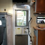 2006 Winnebago VIEW 23J Class-C, Mercedes Sprinter Diesel, Slide-Out-Thumbnail