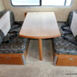 2006 Winnebago VIEW 23J Class-C, Mercedes Sprinter Diesel, Slide-Out-Thumbnail
