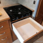 2006 Winnebago VIEW 23J Class-C, Mercedes Sprinter Diesel, Slide-Out-Thumbnail