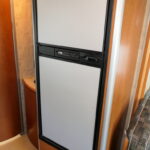 2006 Winnebago VIEW 23J Class-C, Mercedes Sprinter Diesel, Slide-Out-Thumbnail