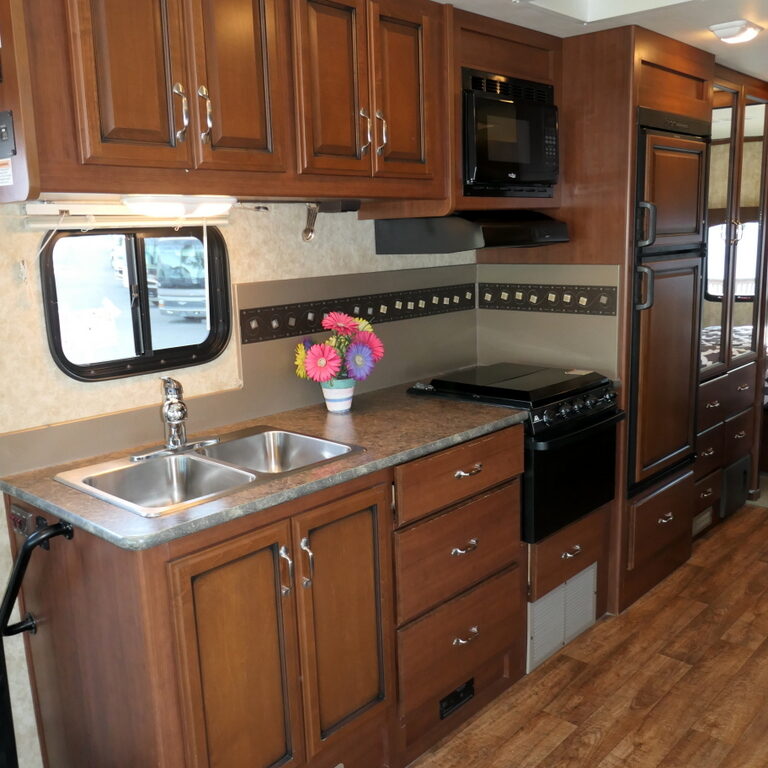 2013 Fleetwood TERRA SE 33S Class-A, Low Miles! 2 Slide-Outs-Image