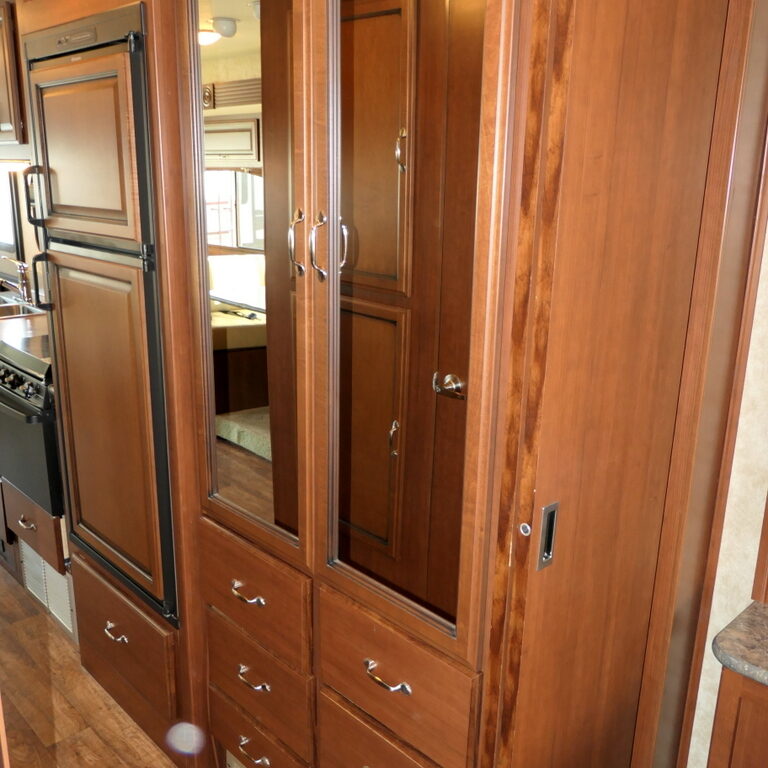 2013 Fleetwood TERRA SE 33S Class-A, Low Miles! 2 Slide-Outs-Image