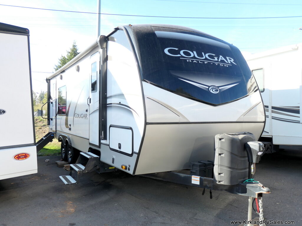 2021 Keystone COUGAR Half-Ton 24SABWE Travel Trailer, Slide-Out, Inverter, Very Clean!-Image