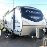 2021 Keystone COUGAR Half-Ton 24SABWE Travel Trailer, Slide-Out, Inverter, Very Clean!-Thumbnail