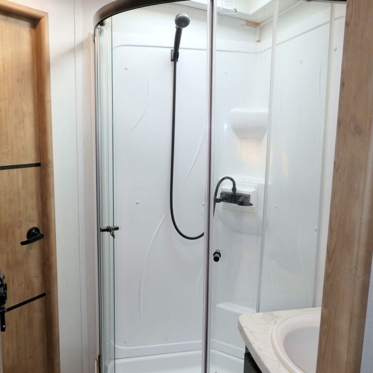 2022 Keystone OUTBACK 260UML Travel Trailer, Slide-Out, Arctic Barrier, Inverter-Image