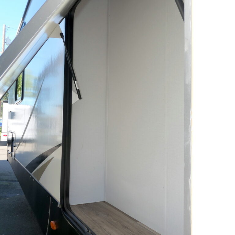 2022 Keystone OUTBACK 260UML Travel Trailer, Slide-Out, Arctic Barrier, Inverter-Image